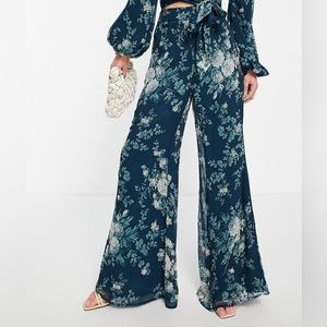 NWT ASOS DESIGN Soft Wide Leg Flowy Trouser Pants Navy Blue Floral Beaded